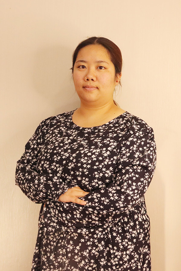 镇巴候洋  本科学历，优秀班主任
