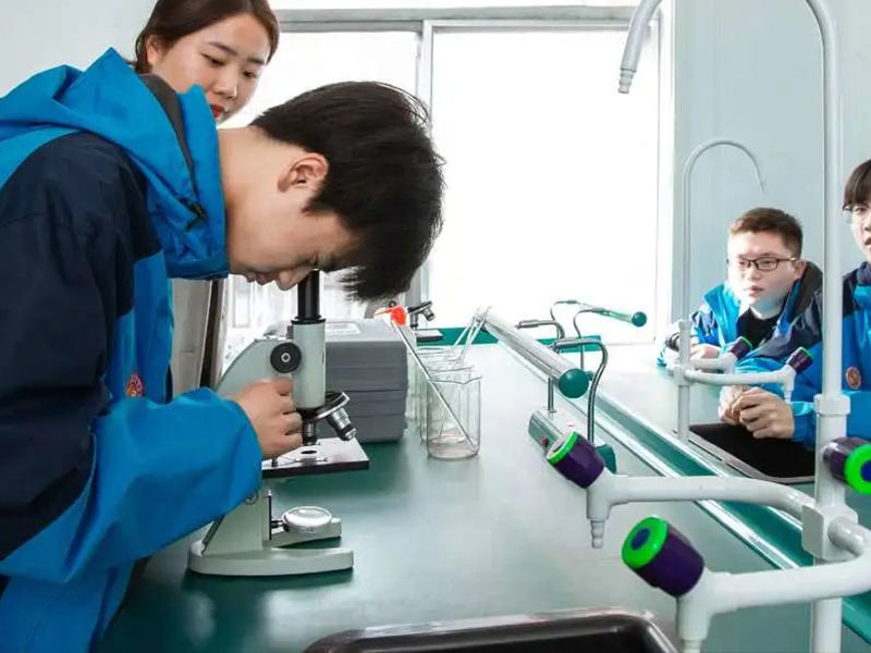 镇巴化学实验室